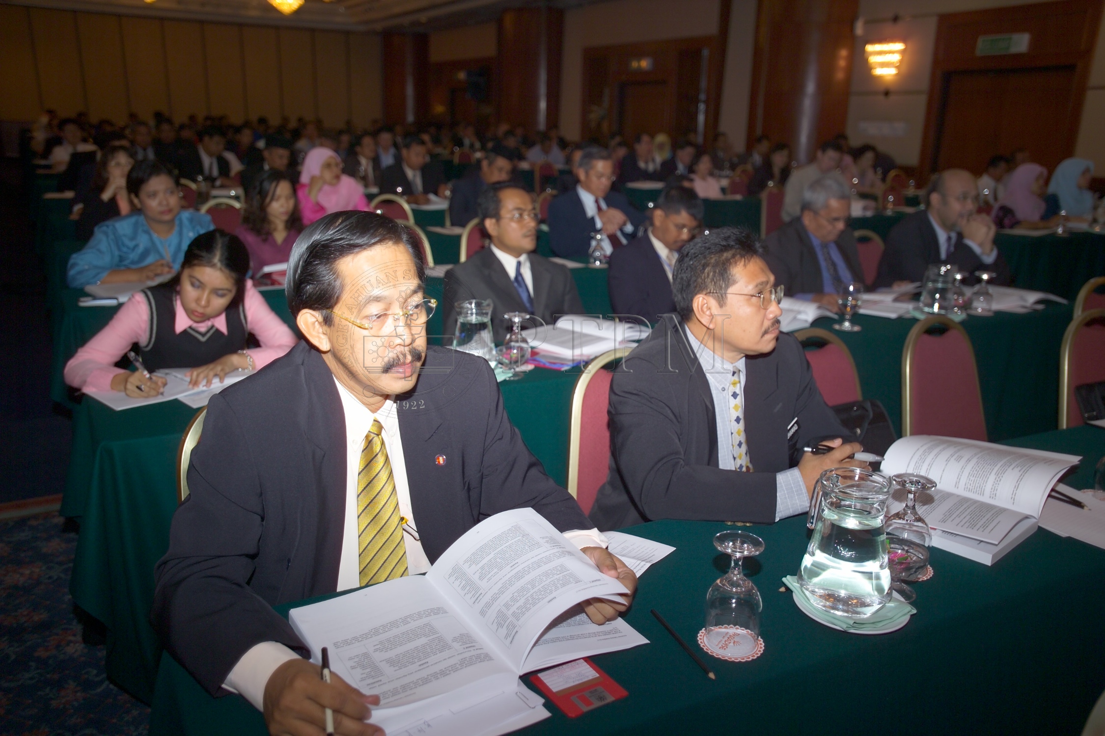 PTPM 04 18 ptpm D8XZ2214